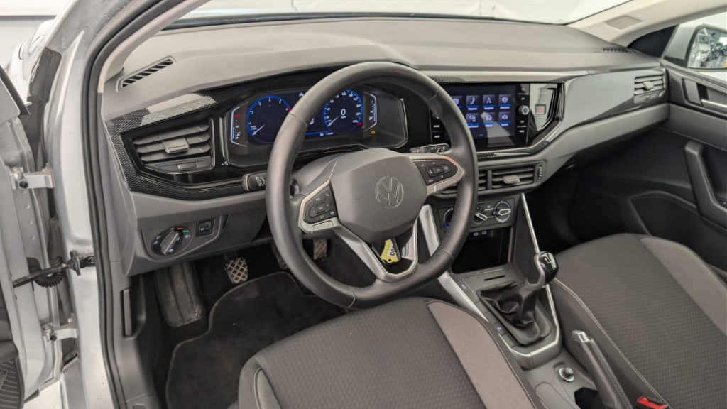 VOLKSWAGEN Polo 1.0 TSI 95 S S BVM5 Life - ref: 1-380118 - Photo 15