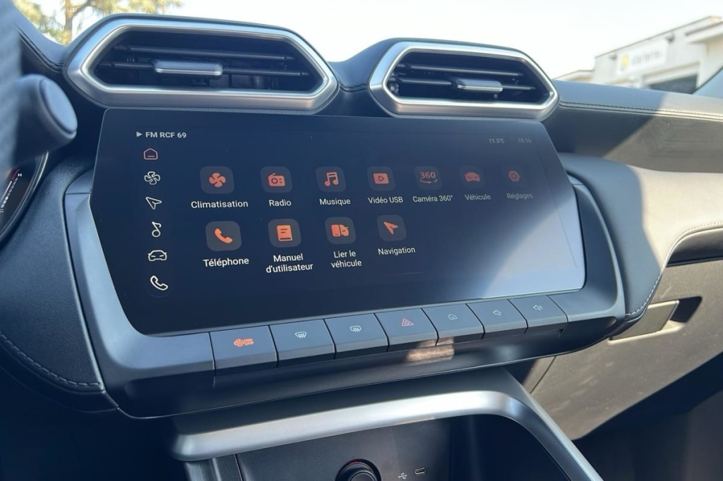 MG ZS 1.5 L Hybrid+ 197 ch Luxury - ref: 1-380741 - Photo 17