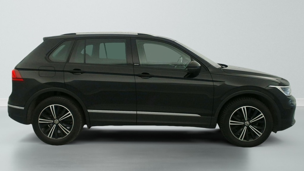 VOLKSWAGEN Tiguan 1.5 TSI 130ch BVM6 Active - ref: 1-381083 - Photo 8