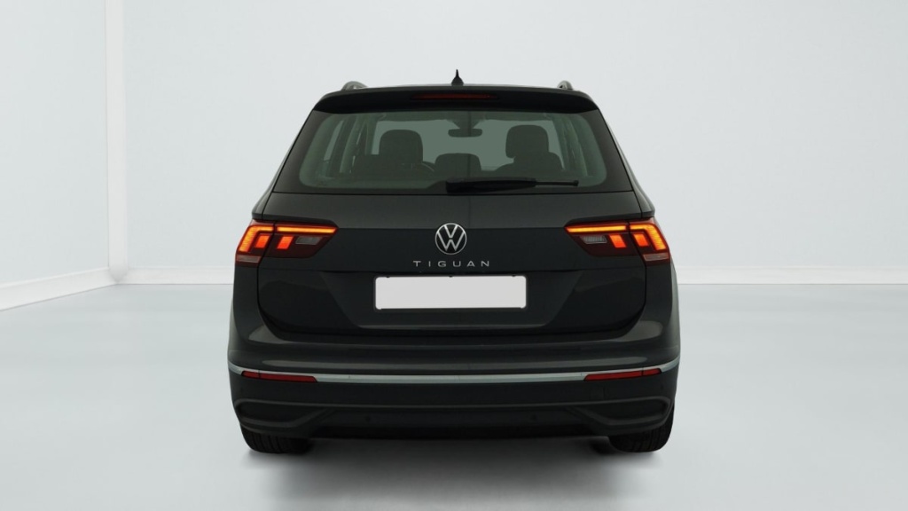 VOLKSWAGEN Tiguan 2.0 TDI 150ch DSG7 Life - ref: 1-381181 - Photo 6