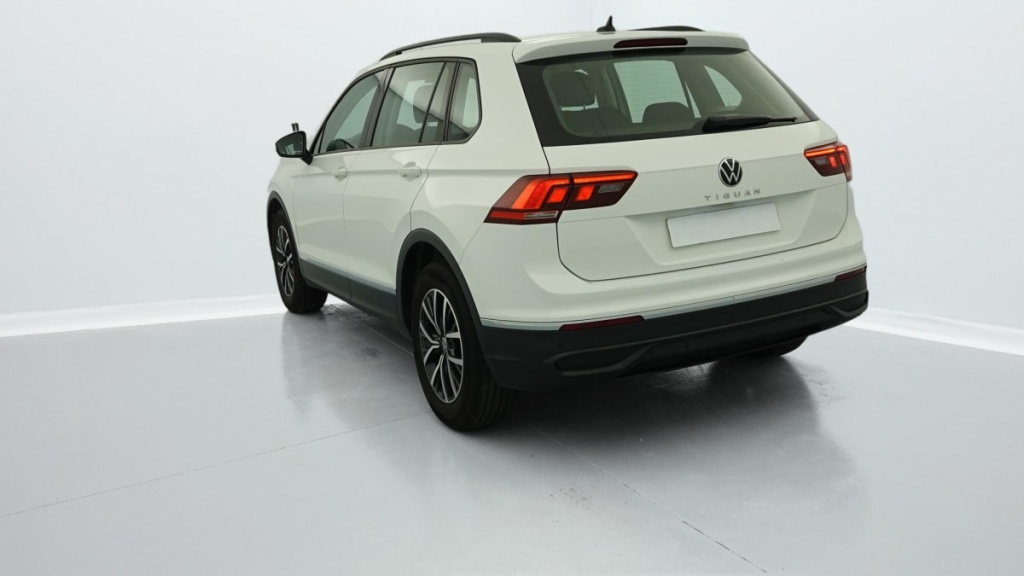 VOLKSWAGEN Tiguan 2.0 TDI 122CH BVM6 LIFE - ref: 1-381187 - Photo 7