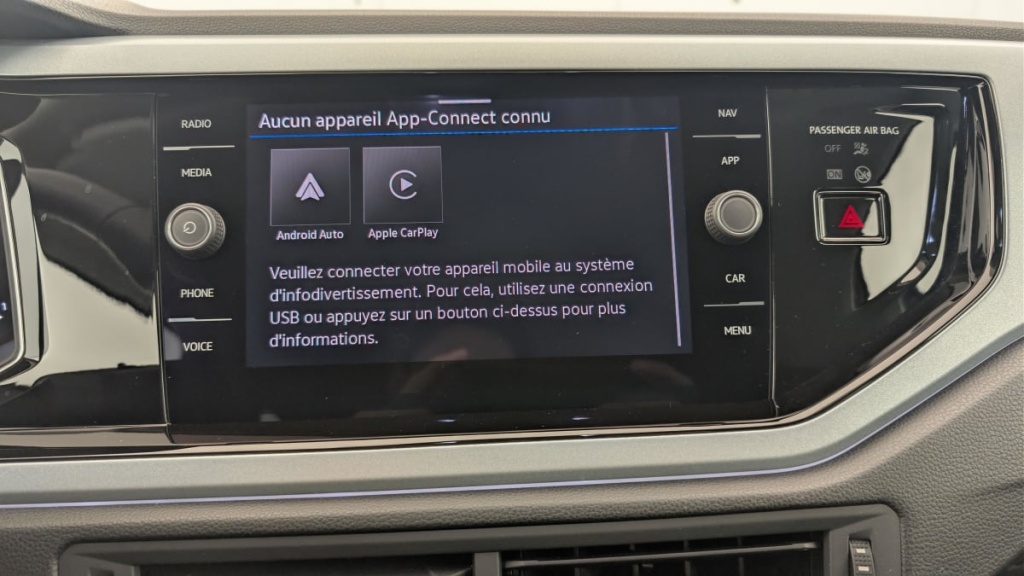 VOLKSWAGEN Taigo 1.0 TSI 95 BVM5 Life - ref: 1-381527 - Photo 18