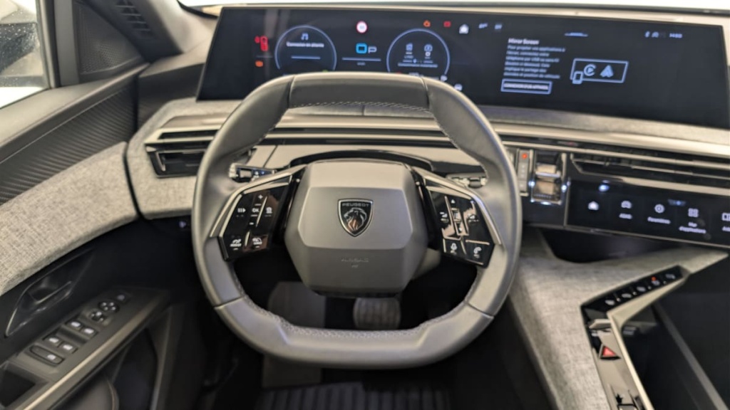 PEUGEOT 5008 HYBRID 145 CH E-DCS6 ALLURE - ref: 1-382162 - Photo 14