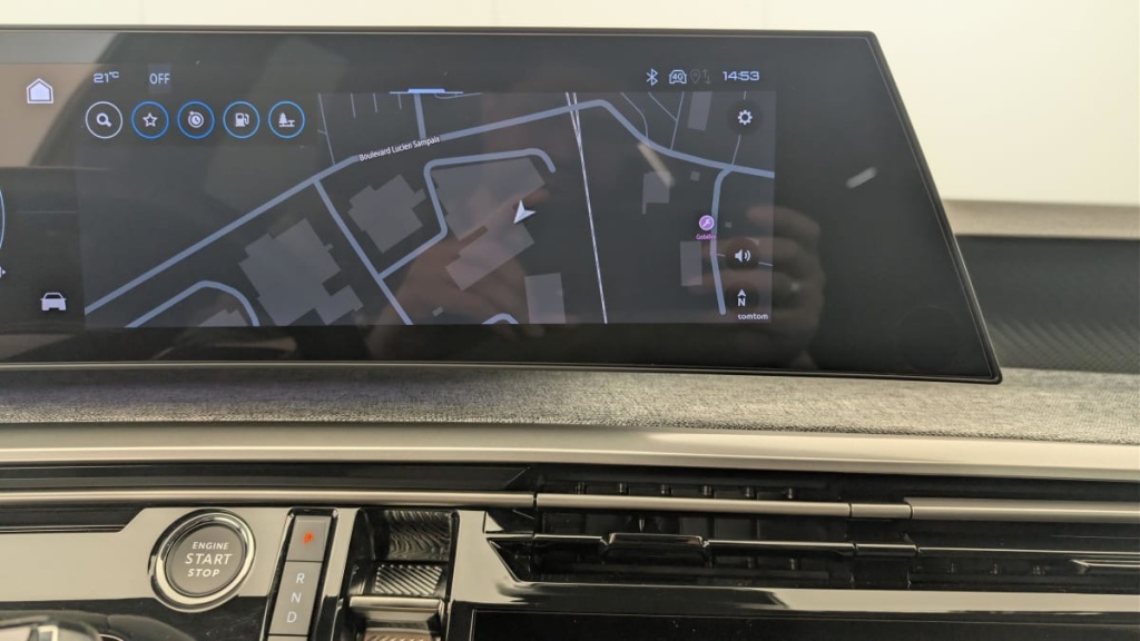 PEUGEOT 5008 HYBRID 145 CH E-DCS6 ALLURE - ref: 1-382162 - Photo 18