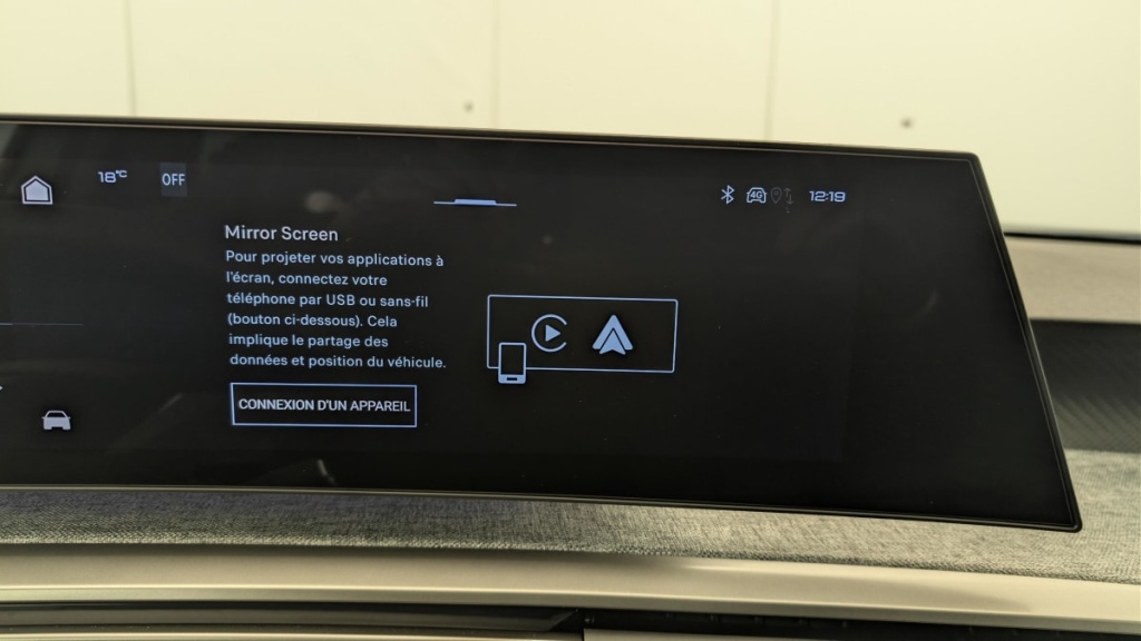 PEUGEOT 5008 HYBRID 145 CH E-DCS6 ALLURE - ref: 1-382334 - Photo 17