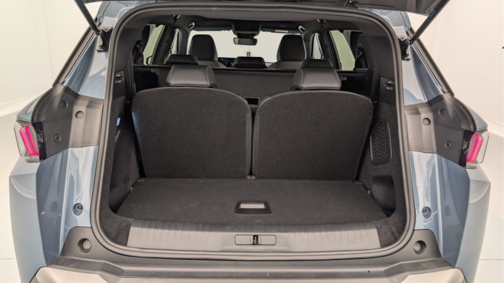 PEUGEOT 5008 HYBRID 145 CH E-DCS6 ALLURE - ref: 1-382335 - Photo 11