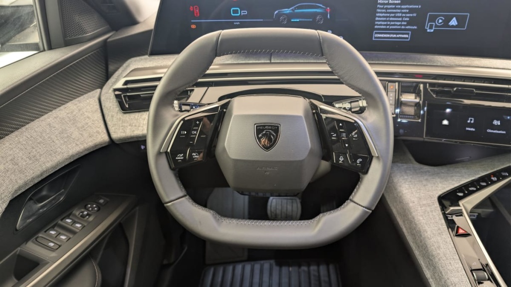 PEUGEOT 3008 Hybrid 145 e-DCS6 Allure - ref: 1-382503 - Photo 14