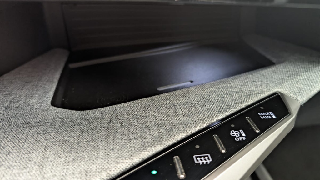 PEUGEOT 3008 Hybrid 145 e-DCS6 Allure - ref: 1-382506 - Photo 20