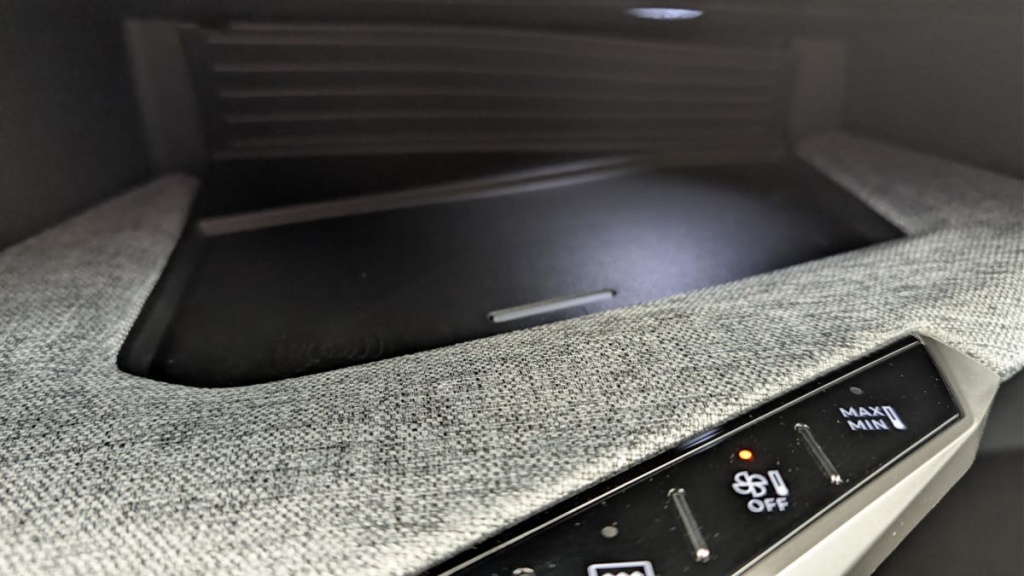 PEUGEOT 3008 Hybrid 145 e-DCS6 Allure - ref: 1-382508 - Photo 20