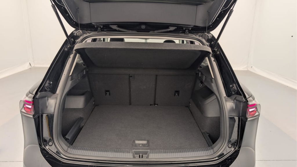 VOLKSWAGEN Tiguan 2.0 TDI 150ch DSG7 VW Edition - ref: 1-382525 - Photo 11