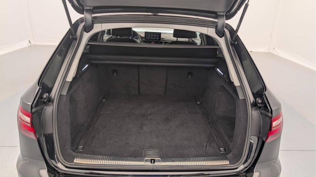 AUDI A4 Avant 35 TFSI 150 S tronic 7 Design - ref: 1-382526 - Photo 11