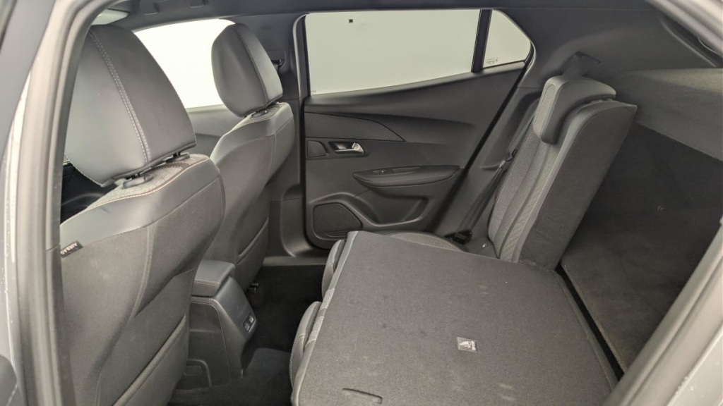 PEUGEOT 2008 100 S S BVM6 Allure - ref: 1-382575 - Photo 12