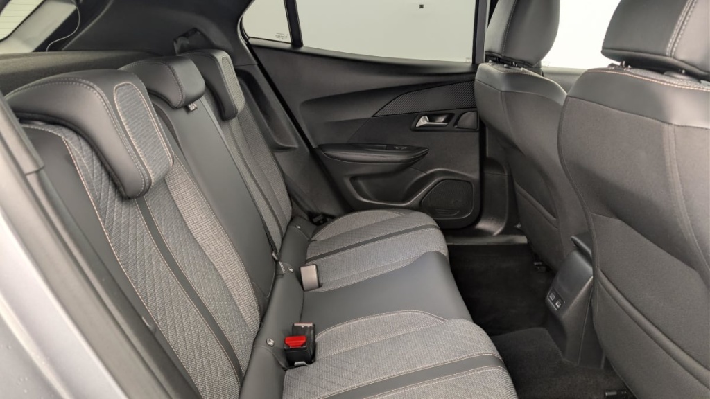 PEUGEOT 2008 100 S S BVM6 Allure - ref: 1-382582 - Photo 10