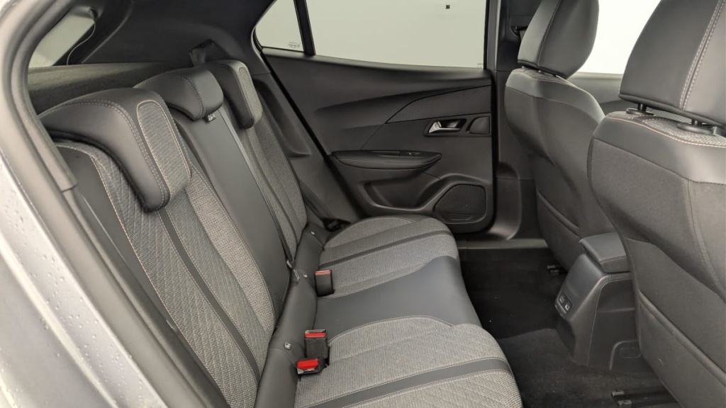 PEUGEOT 2008 100 S S BVM6 Allure - ref: 1-382589 - Photo 10