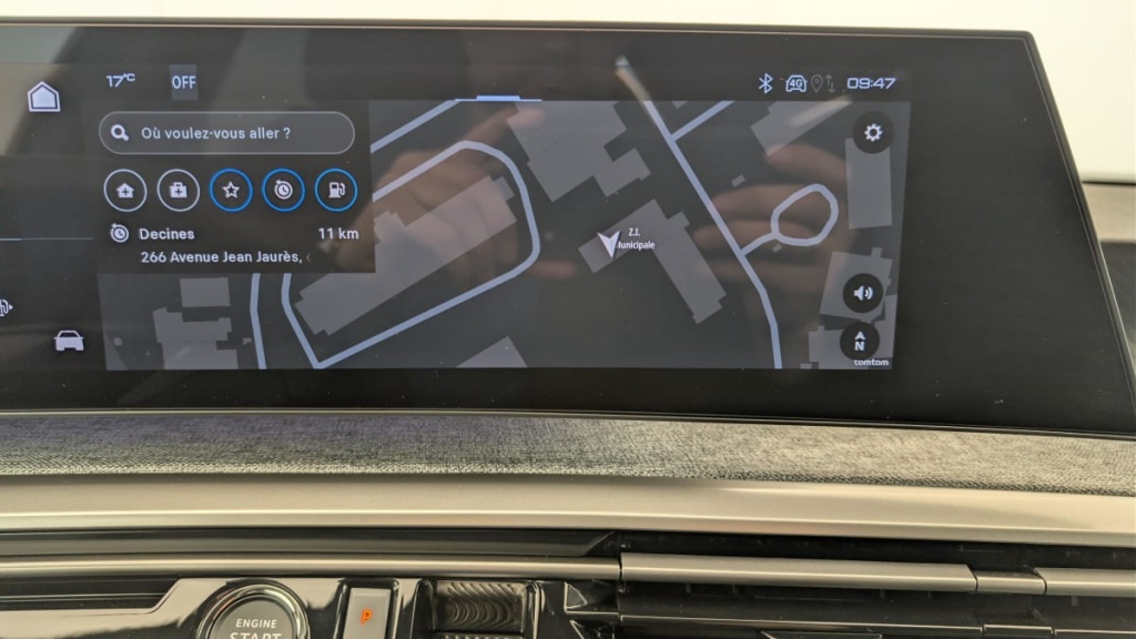 PEUGEOT 3008 Hybrid 145 e-DCS6 Allure - ref: 1-382616 - Photo 18