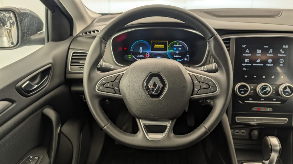 RENAULT Megane E-Tech plug-in hybrid 160 Evolution - ref: 1-382694 - Photo 14