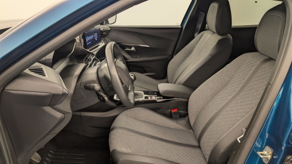 PEUGEOT 2008 100 S S BVM6 Allure - ref: 1-382893 - Photo 16