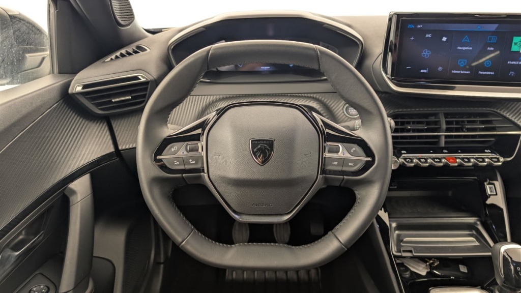 PEUGEOT 2008 100 S S BVM6 Allure - ref: 1-382941 - Photo 14