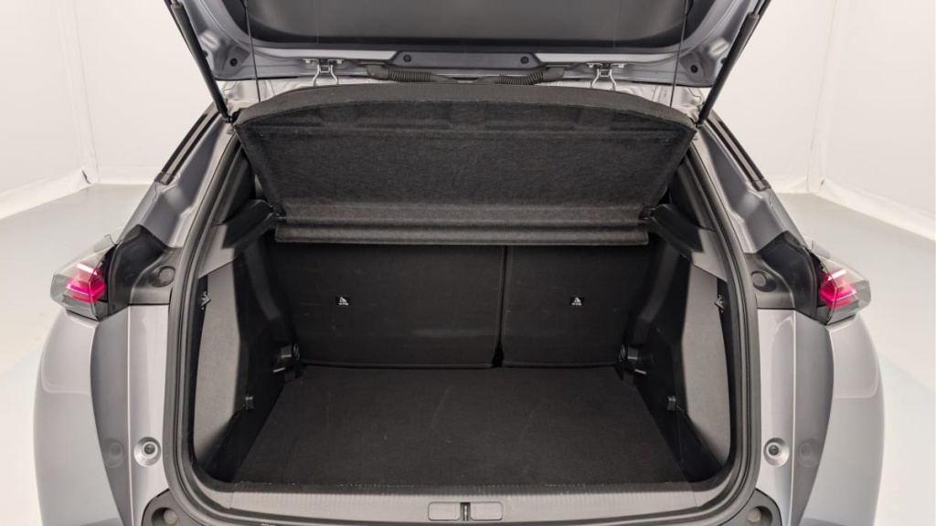 PEUGEOT 2008 Hybrid 145 e-DCS6 Allure - ref: 1-383010 - Photo 11