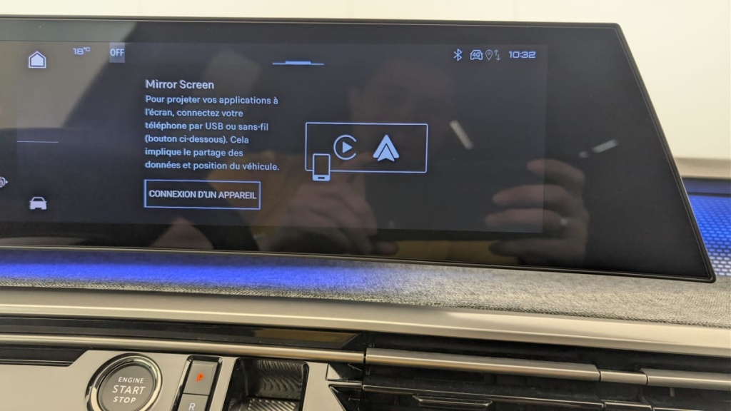 PEUGEOT 3008 Hybrid 145 e-DCS6 GT - ref: 1-383079 - Photo 18