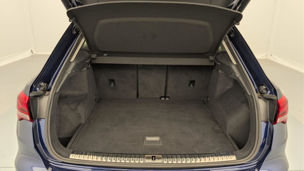 AUDI Q3 35 TDI 150 ch S tronic 7 Design - ref: 1-383608 - Photo 11