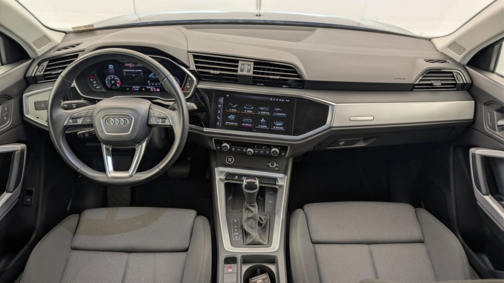 AUDI Q3 35 TDI 150 ch S tronic 7 Design - ref: 1-383608 - Photo 13