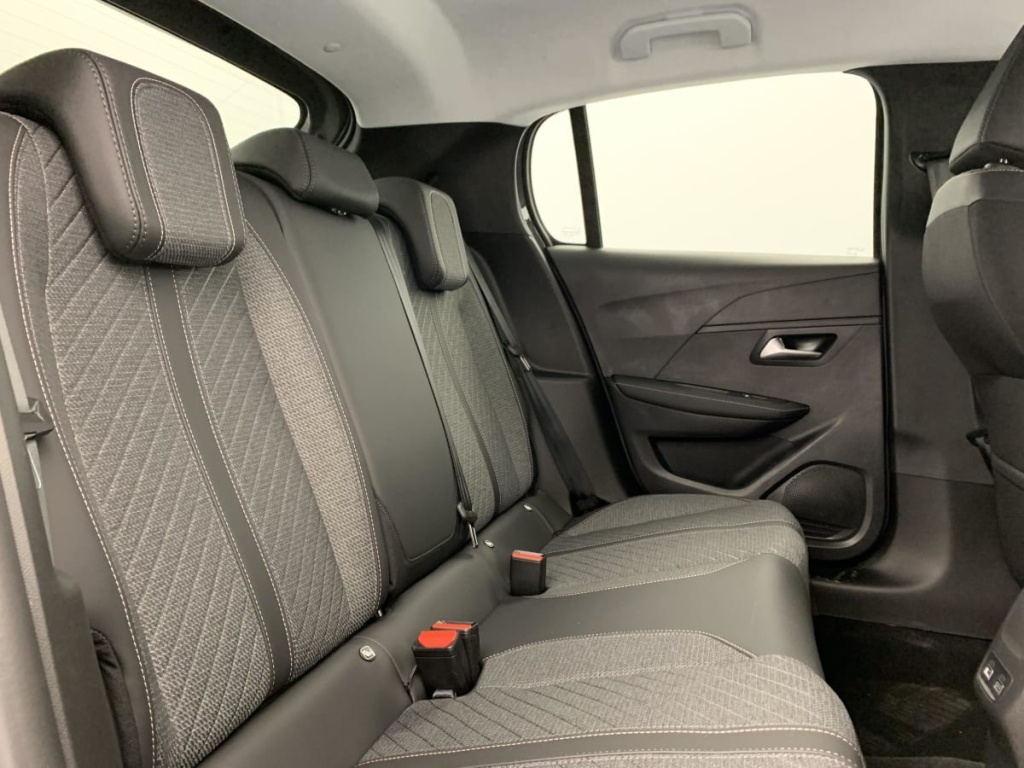 PEUGEOT 208 Hybrid 110 ch e-DCS6 Allure - ref: 1-383984 - Photo 10