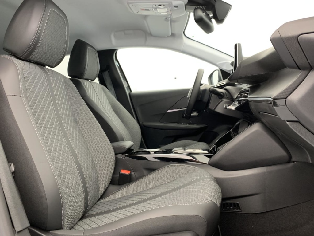 PEUGEOT 208 Hybrid 110 ch e-DCS6 Allure - ref: 1-384024 - Photo 9