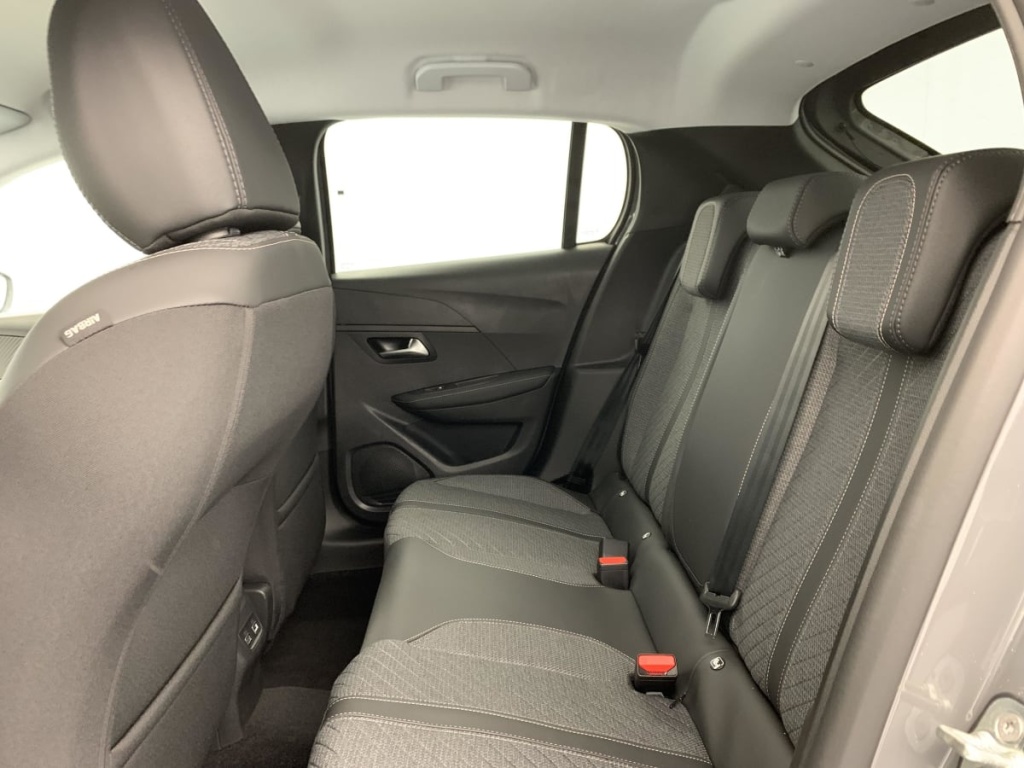 PEUGEOT 208 Hybrid 110 ch e-DCS6 Allure - ref: 1-384029 - Photo 19