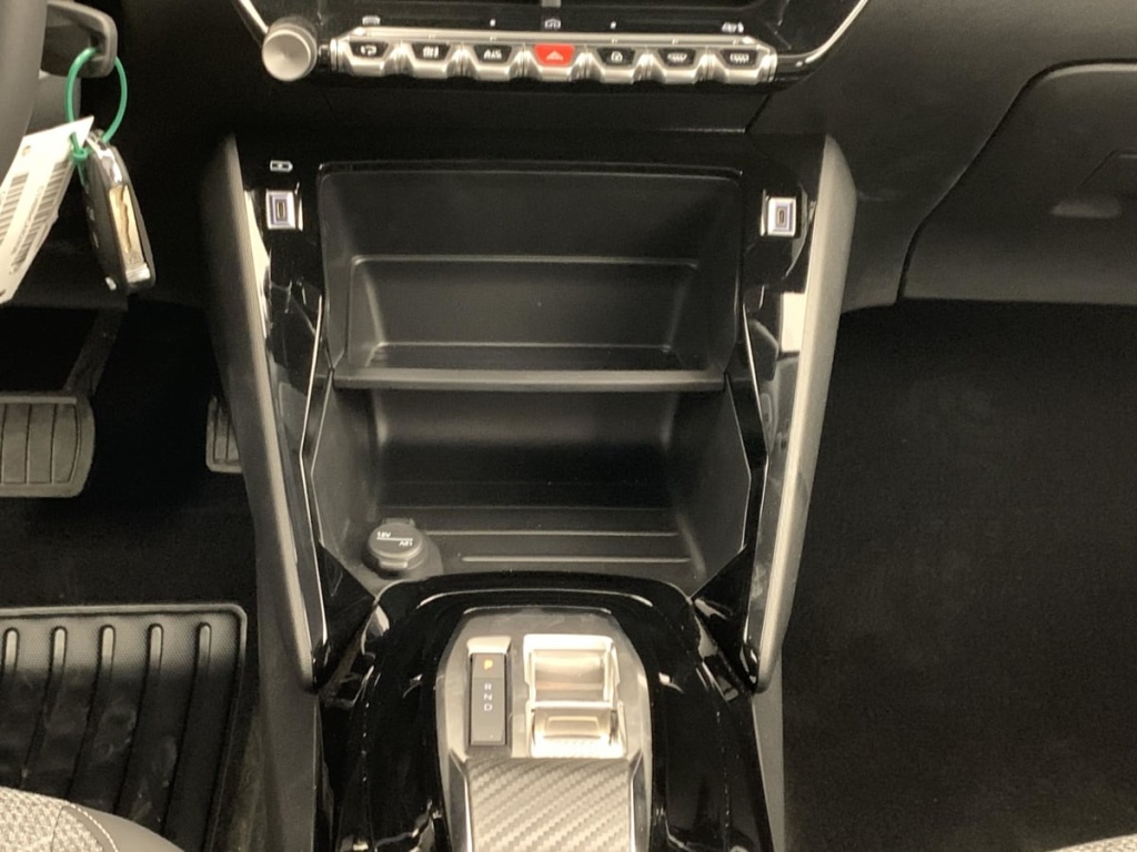 PEUGEOT 208 Hybrid 110 ch e-DCS6 Allure - ref: 1-384463 - Photo 16