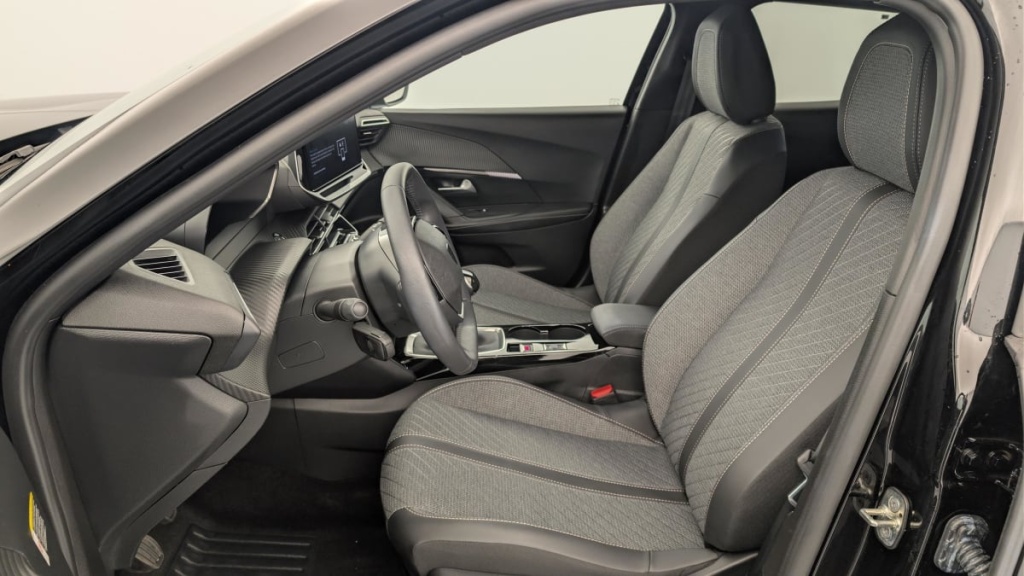 PEUGEOT 2008 100 S S BVM6 Allure - ref: 1-384640 - Photo 16