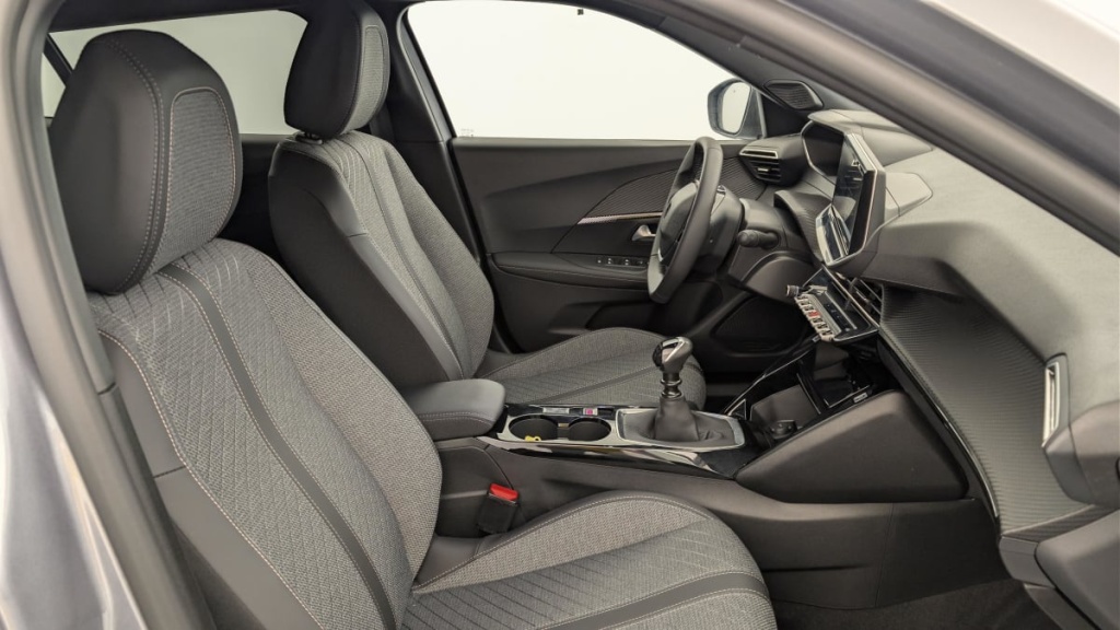 PEUGEOT 2008 100 S S BVM6 Allure - ref: 1-384681 - Photo 9