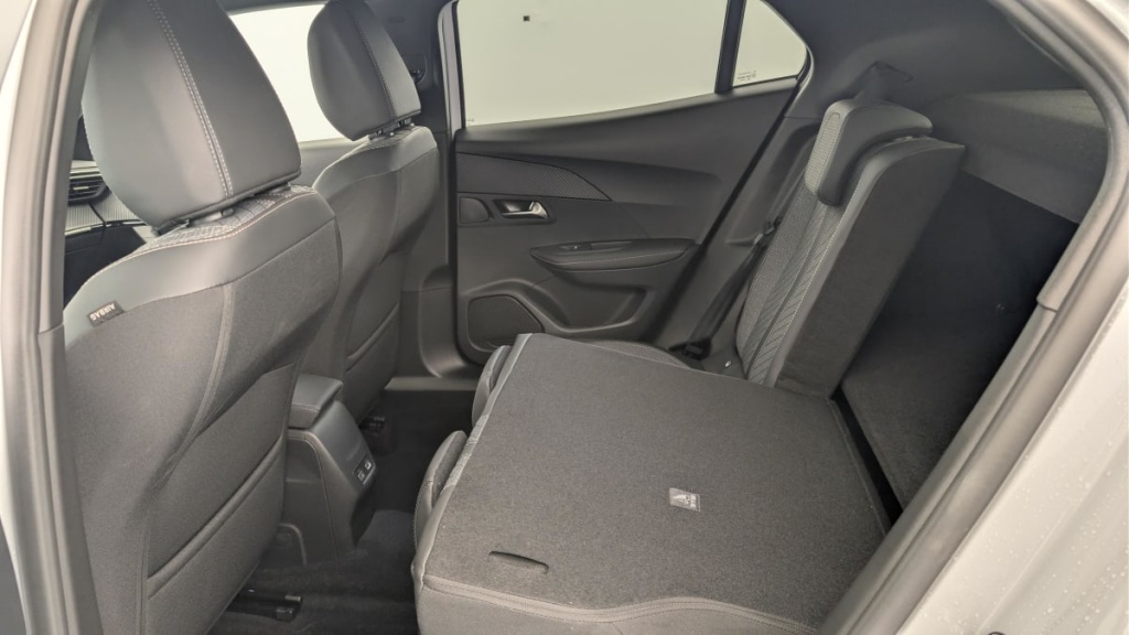 PEUGEOT 2008 100 S S BVM6 Allure - ref: 1-384682 - Photo 12