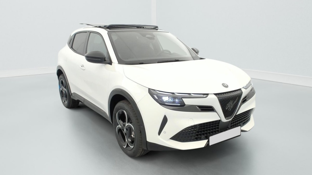 ALFA ROMEO Junior 1.2 Ibrida 145 ch e-DCT6 Q4 Ti - ref: 1-385509 - Photo 1