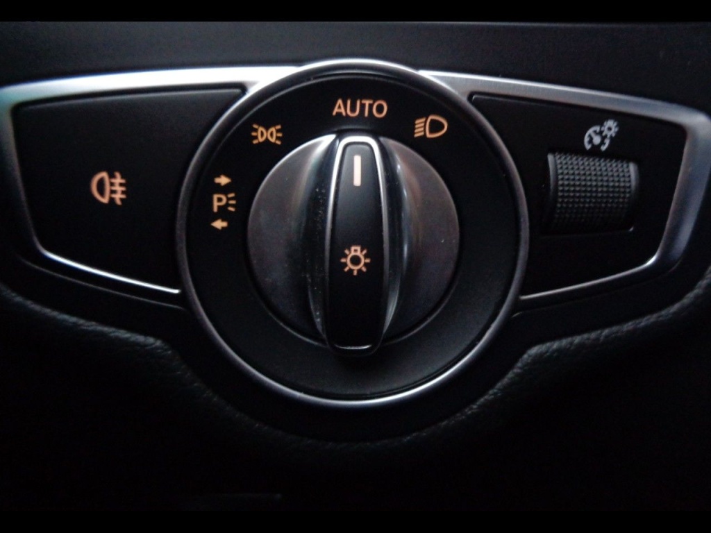 MERCEDES Classe C Break 220D 194CH AUTO AMG LINE - ref: 2-654496 - Photo 15