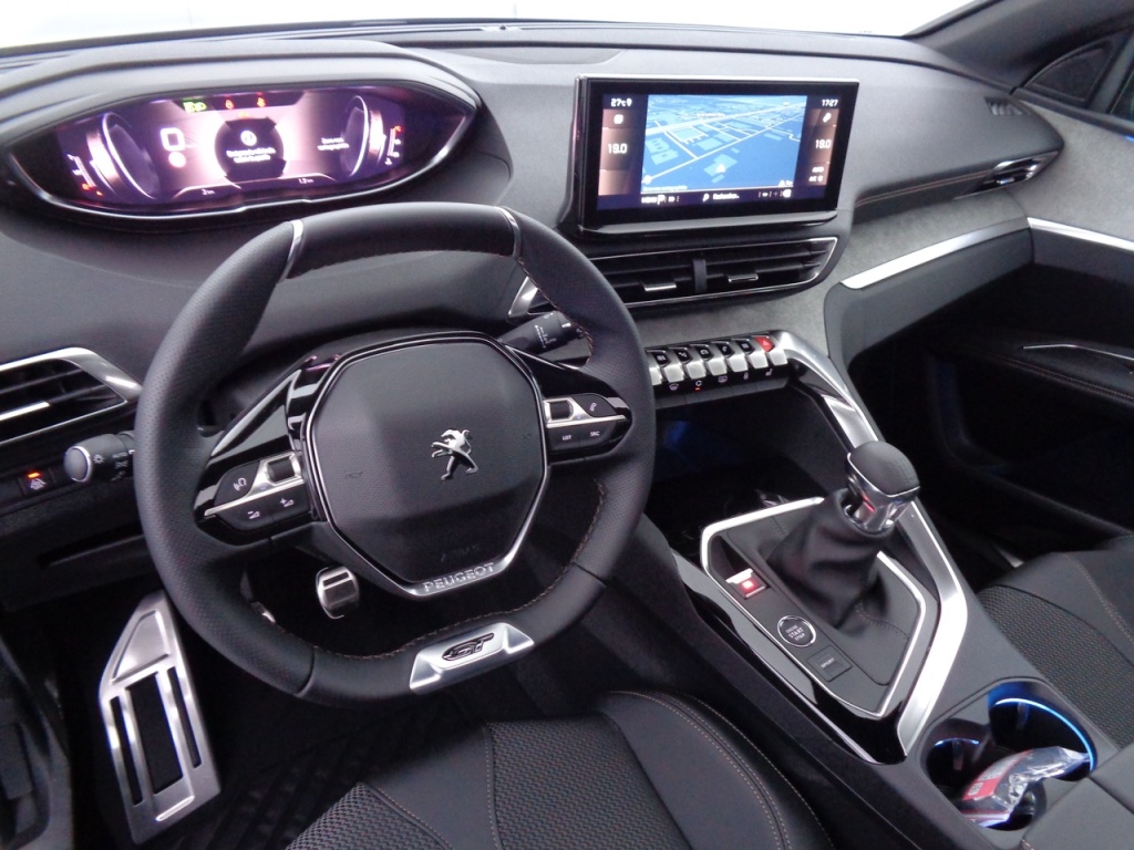 PEUGEOT 3008 1.2 PURETECH 130CH GT - ref: 2-674769 - Photo 13