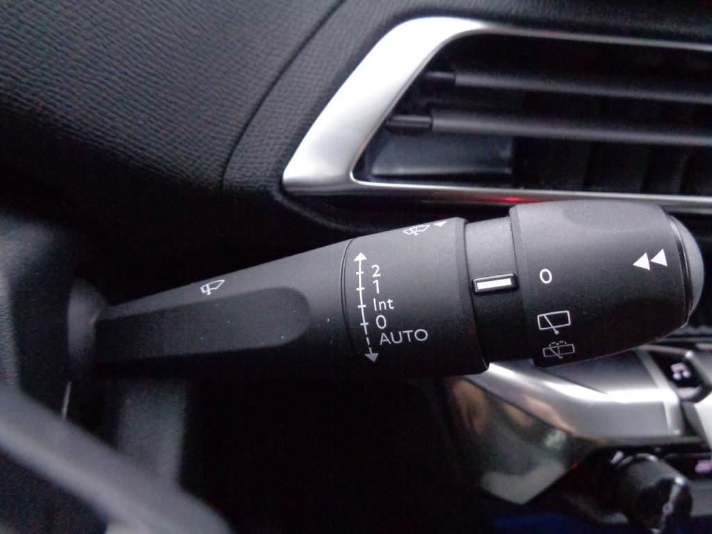 PEUGEOT 3008 1.2 PURETECH 130CH ACTIVE PACK - ref: 2-677258 - Photo 14