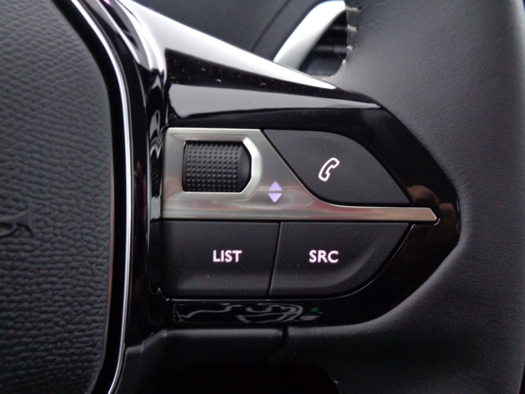 PEUGEOT 3008 1.2 PURETECH 130CH ACTIVE PACK - ref: 2-677258 - Photo 8