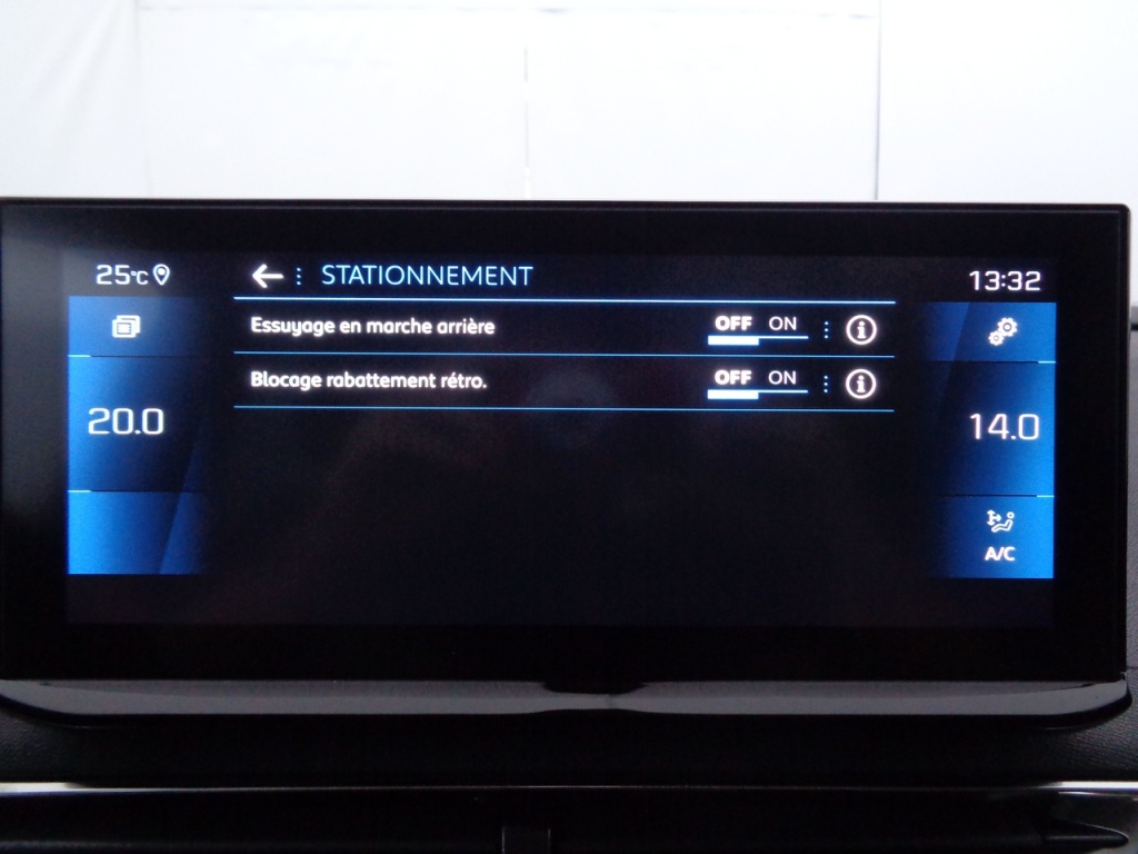PEUGEOT 3008 1.2 PURETECH 130CH ALLURE - ref: 2-677266 - Photo 6