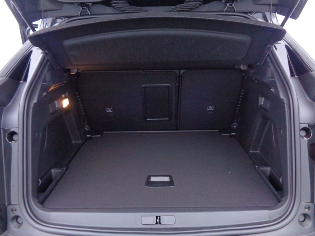 PEUGEOT 3008 1.2 PURETECH 130CH GT - ref: 2-677832 - Photo 15