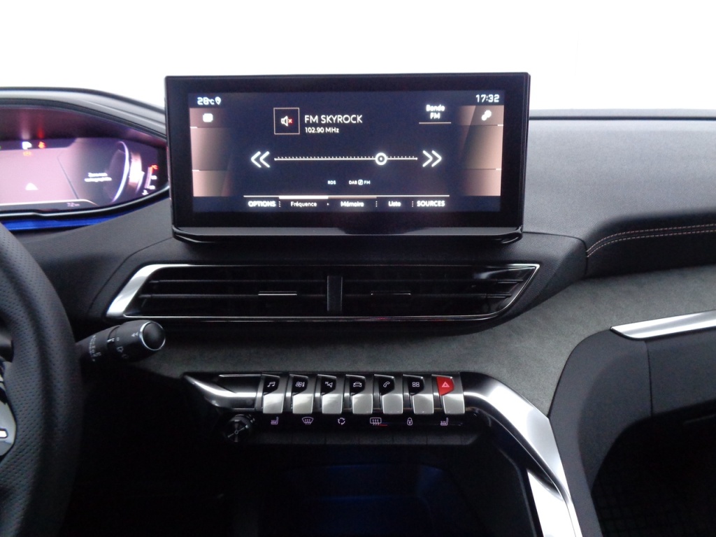 PEUGEOT 3008 1.2 PURETECH 130CH EAT8 GT - ref: 2-678817 - Photo 15
