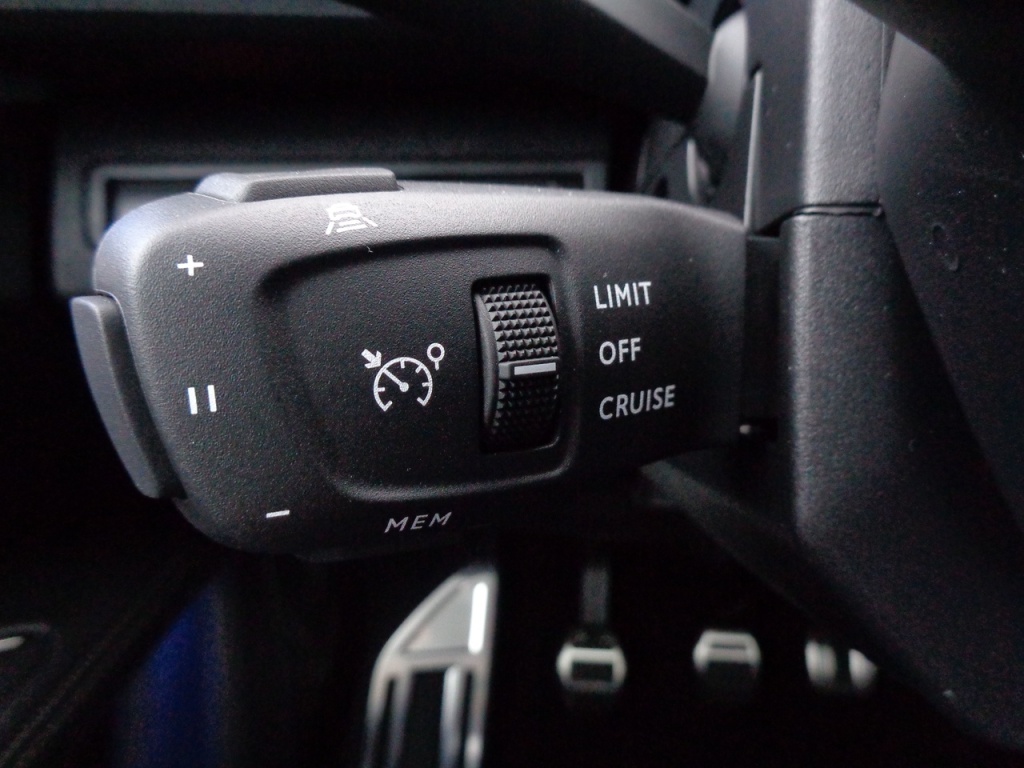 PEUGEOT 5008 1.2 PURETECH 130CH GT - ref: 2-680110 - Photo 14