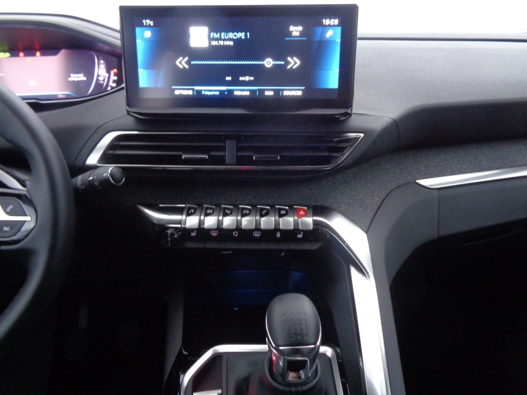 PEUGEOT 5008 1.2 PURETECH 130CH ALLURE PACK - ref: 2-682716 - Photo 19