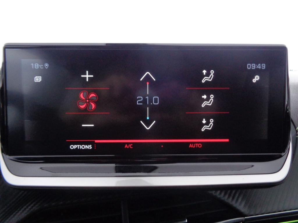 PEUGEOT 2008 1.2 PURETECH 130CH S&S EAT8 GT - ref: 2-684585 - Photo 4