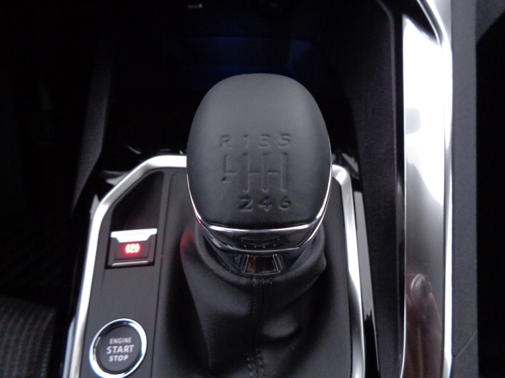 PEUGEOT 5008 1.2 PURETECH 130CH ALLURE PACK - ref: 2-685798 - Photo 9