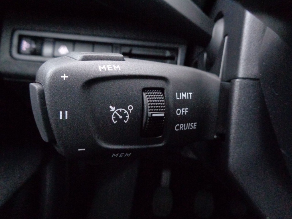 PEUGEOT 3008 1.2 PURETECH 130CH ALLURE PACK - ref: 2-687374 - Photo 13