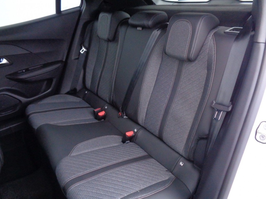 PEUGEOT 2008 1.2 PURETECH 100CH S&S ALLURE NM - ref: 2-687476 - Photo 18
