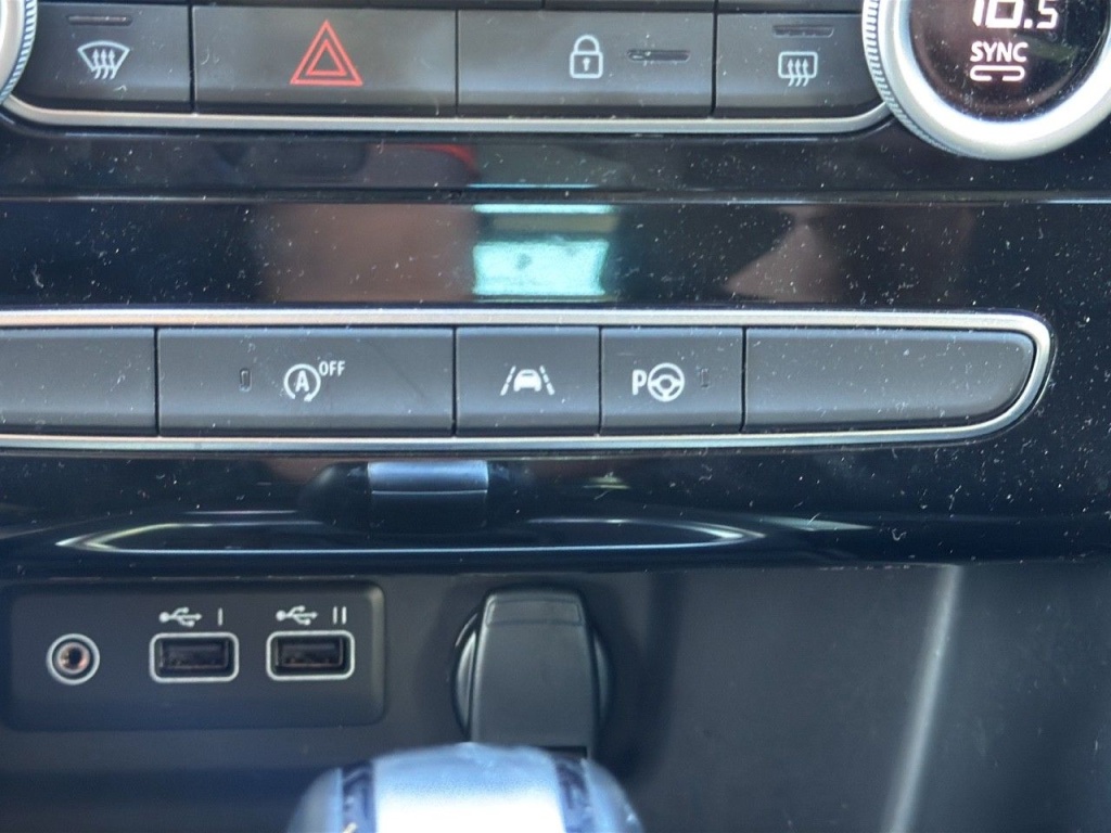 RENAULT Megane Estate 1.5 BLUEDCI 115CH EDC TECHNO - ref: 2-765968 - Photo 8