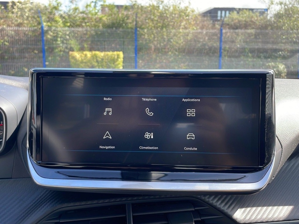 PEUGEOT 2008 1.2 PURETECH 100CH S&S ACTIVE - ref: 2-768939 - Photo 18