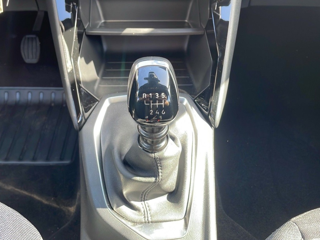 PEUGEOT 2008 1.2 PURETECH 100CH S&S ACTIVE - ref: 2-768939 - Photo 6